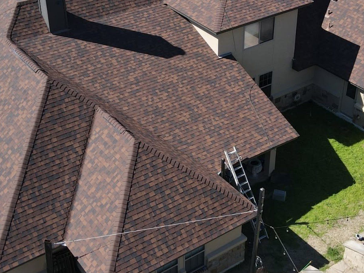 Why Fall Is the Best Time to Replace Your Roof