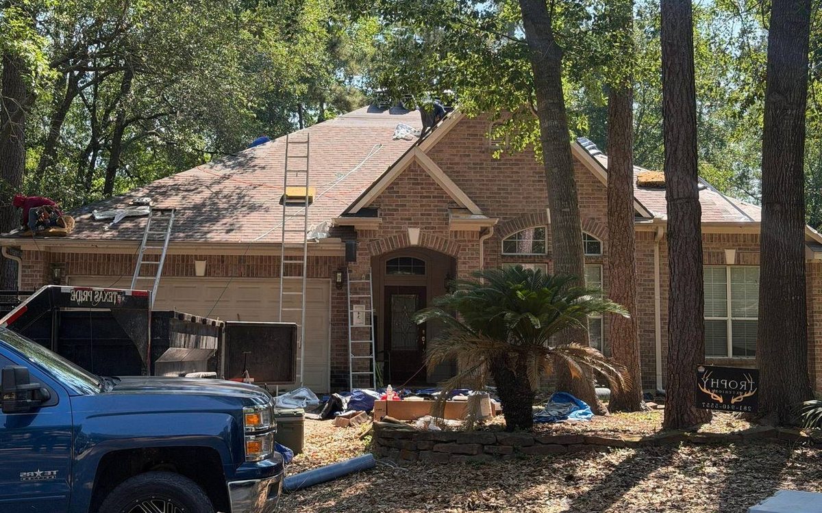 Do I Need a Permit to Replace My Roof? in Conroe / North Houston