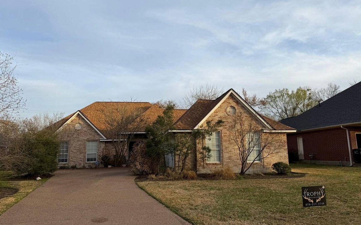 Why to Get a Roof Inspection Before Buying a Home in College Station