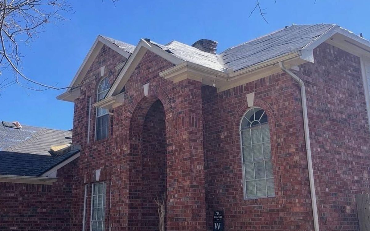 Summer Heat and What It Does to Your Roof in Conroe / North Houston