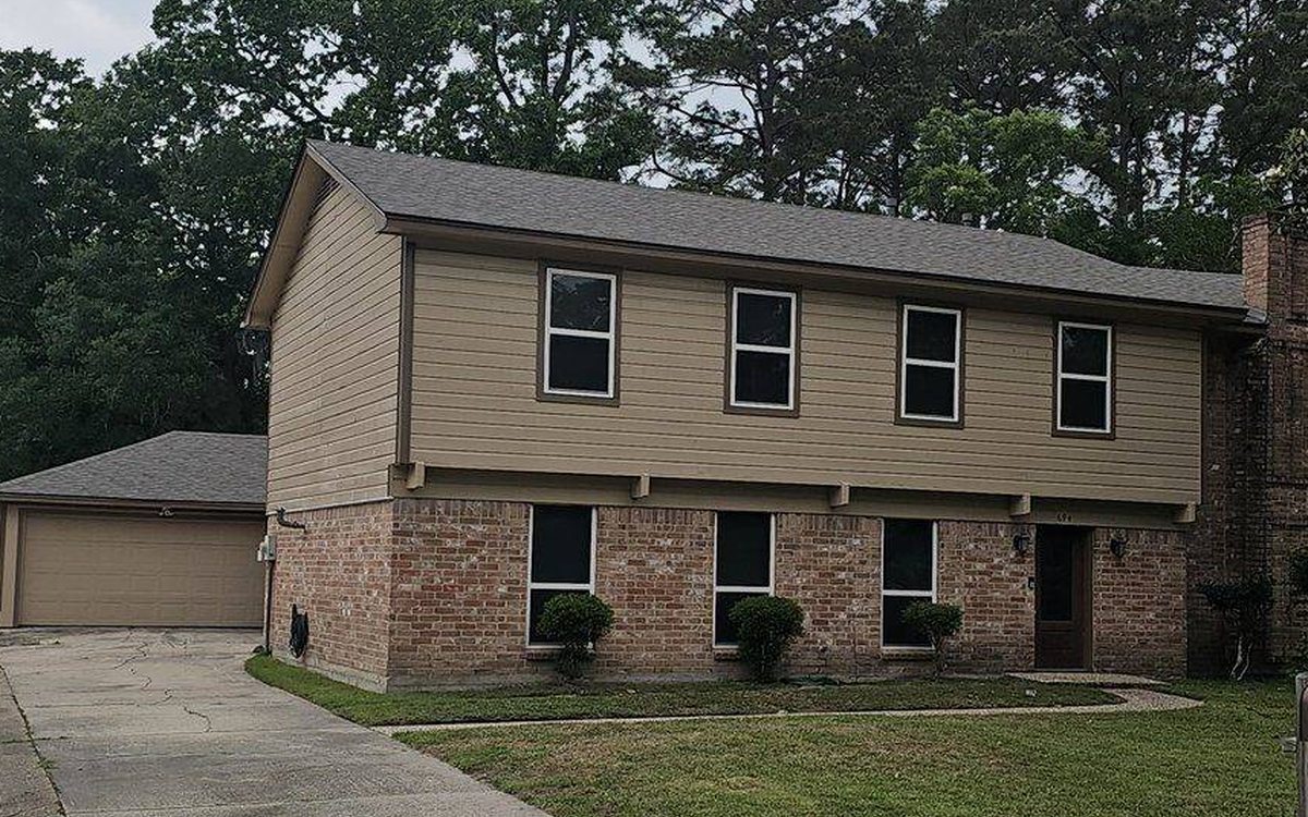 Hard Freezes and What They Do to Southern Roofs in Conroe / North Houston