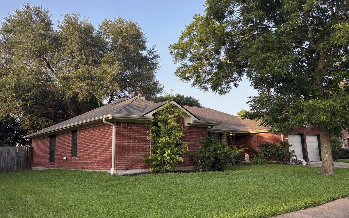Gutters, Guards, and Your Roof System in Houston