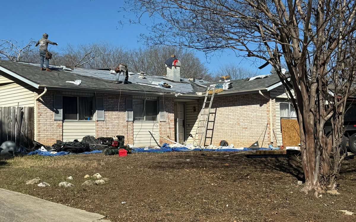 Why Is My Roof Leaking If the Shingles Look Fine? in San Antonio