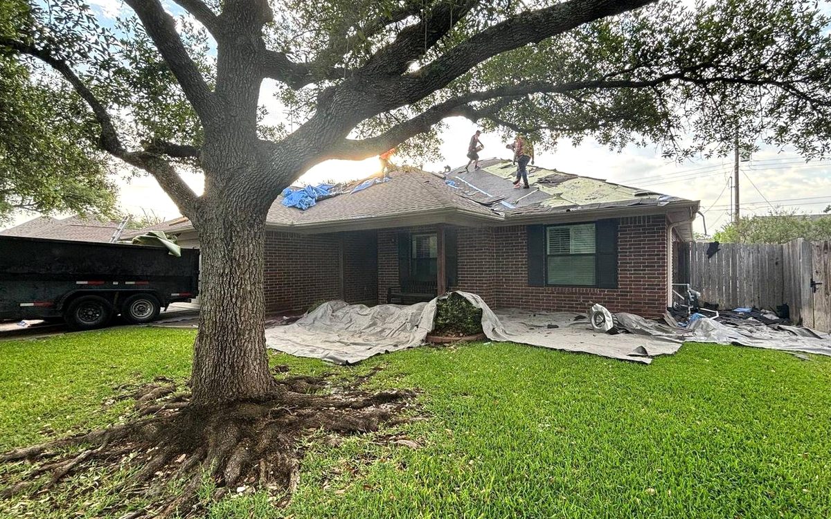 Cedar Shake vs. Synthetic Shake Roofing in College Station