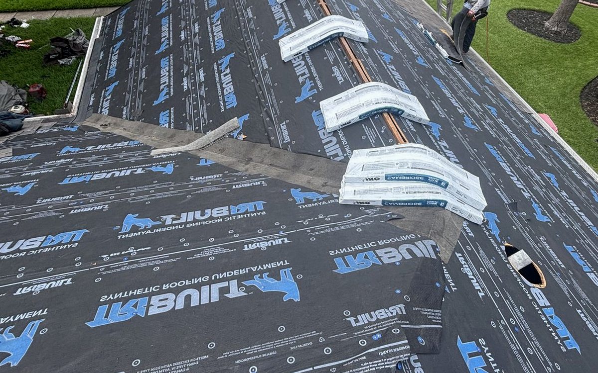 Signs Your Roof Decking Is Failing in Beaumont