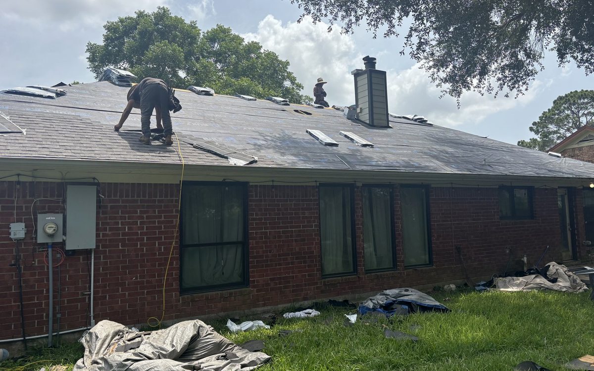 Why Is My Roof Leaking If the Shingles Look Fine? in Beaumont