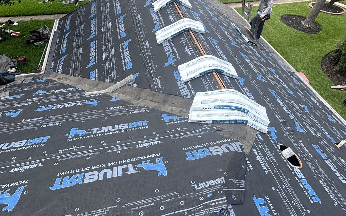 How to Avoid Overpaying for a New Roof in Houston