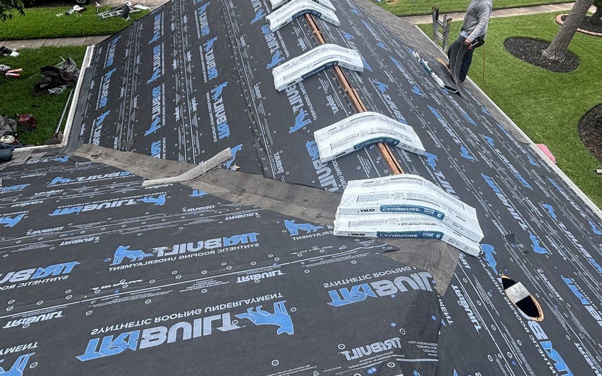 Roof Repair vs. Replacement: How to Decide in Houston