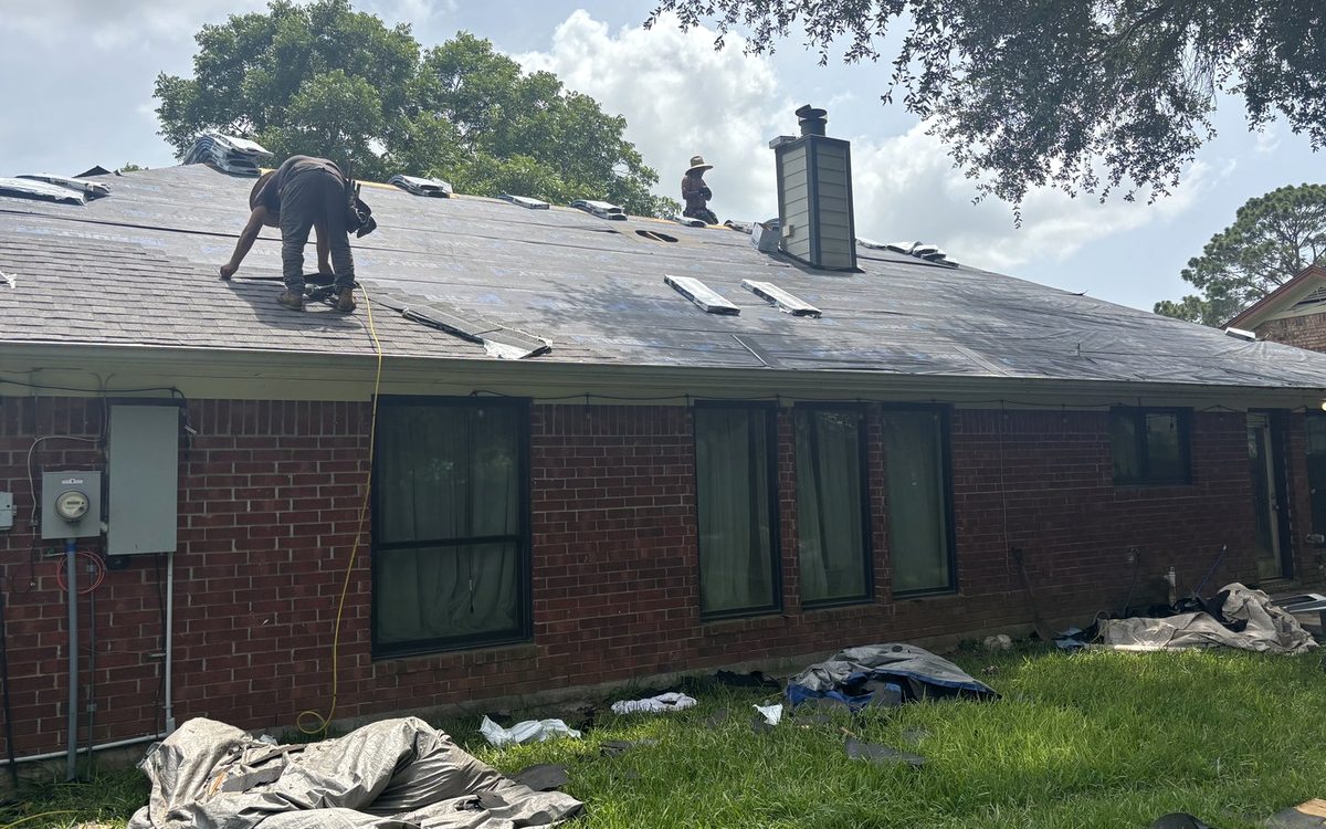 Flat Roof Systems: TPO, EPDM, and PVC Compared in Beaumont