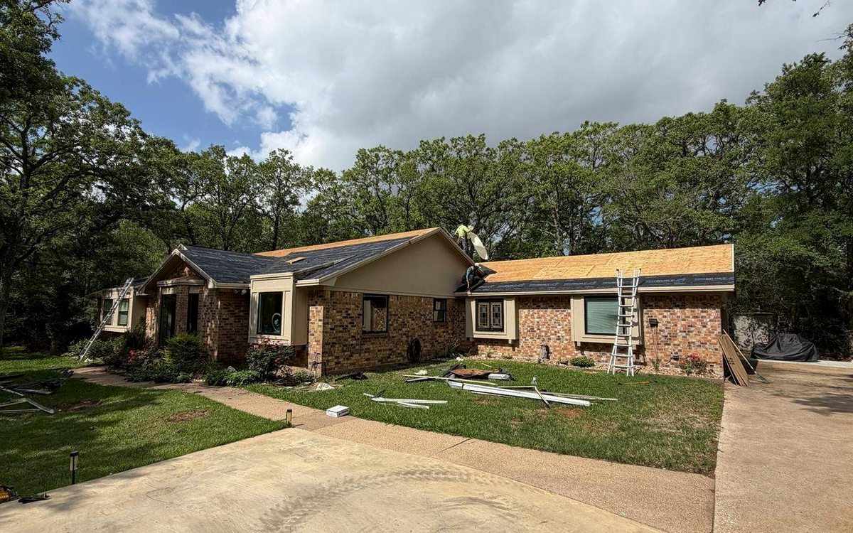 Metal Roofing in Saddle Creek
