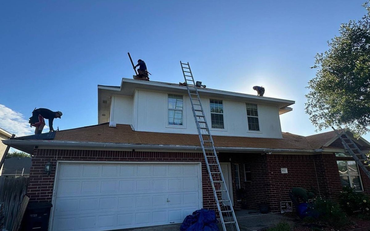 When You Need Emergency Roof Repair in College Station