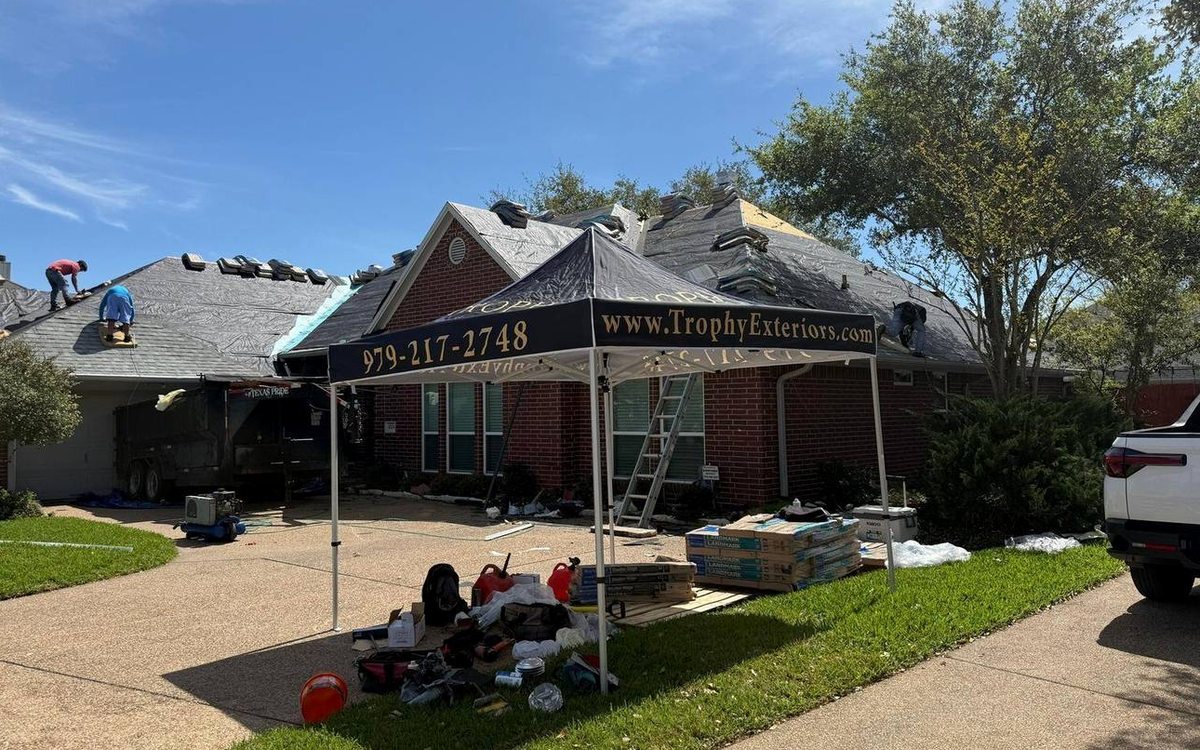 How to Avoid Overpaying for a New Roof in College Station