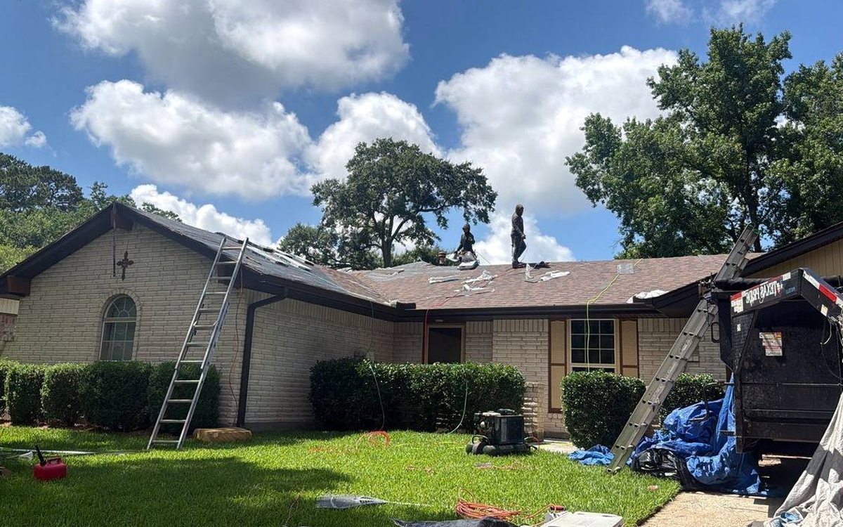Solar Panels and Your Roof: What to Know First in Conroe / North Houston