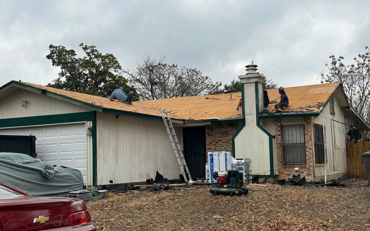 Standing Seam vs. R-Panel Metal Roofing in San Antonio