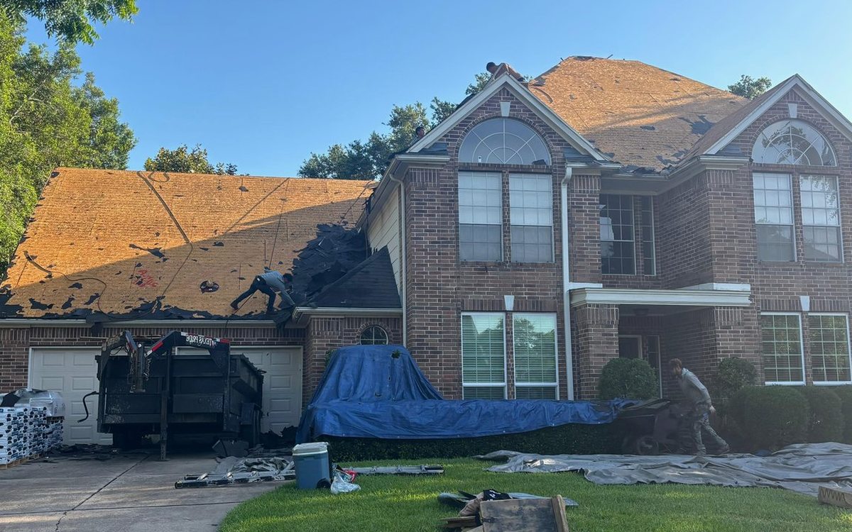 Is a Roof Maintenance Plan Worth It? in Houston