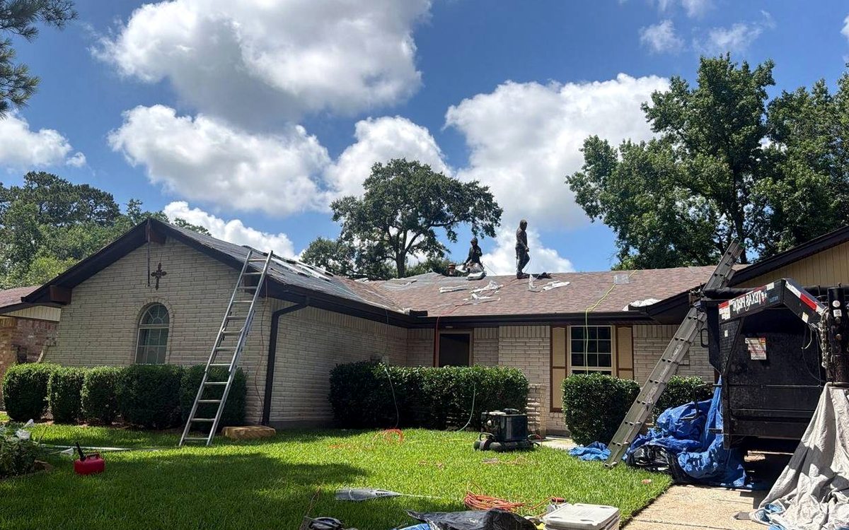 What a 'Square' Means and How Roofs Are Measured in Conroe / North Houston