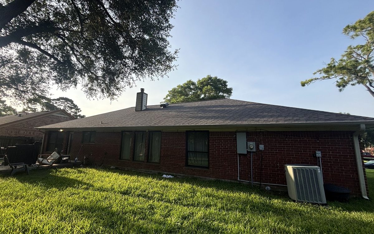 The Best Roofing for Hot, Sunny Climates in Houston
