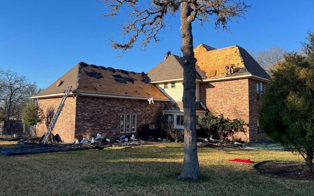 Why Is My Roof Leaking If the Shingles Look Fine? in College Station