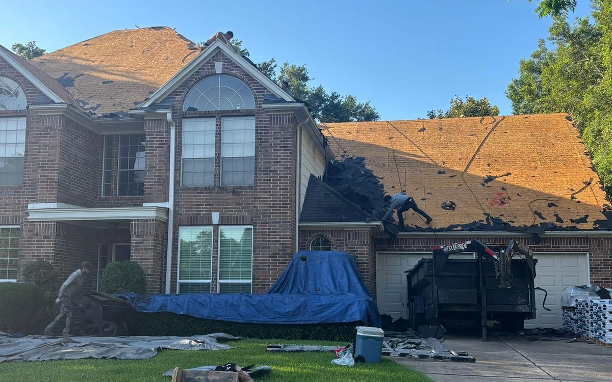 Chimney Flashing: A Classic Leak Source in Houston