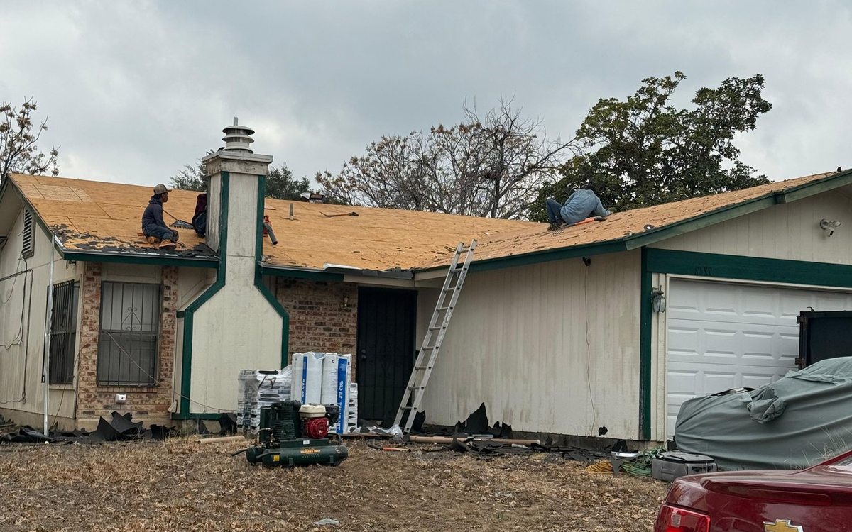 Roofing in Elm Creek, San Antonio: What Homeowners Should Know