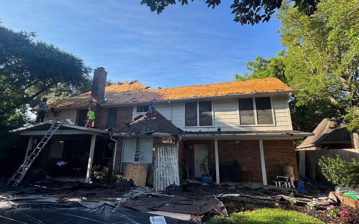 Spring Storm Season: Getting Your Roof Ready in Houston