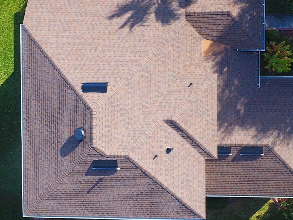 How to Read Roofing Reviews the Right Way in San Antonio